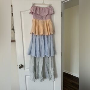 NWT Hypeach Strapless Tiered Ruffle Maxi Dress - Size Small